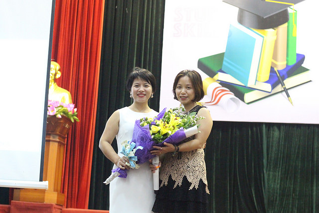 Hành trang tân sinh viên – Khoa Quốc tế Đại học Quốc gia Hà Nội